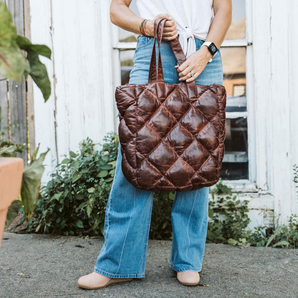 Limited Edition Bridger Leather Tote Large